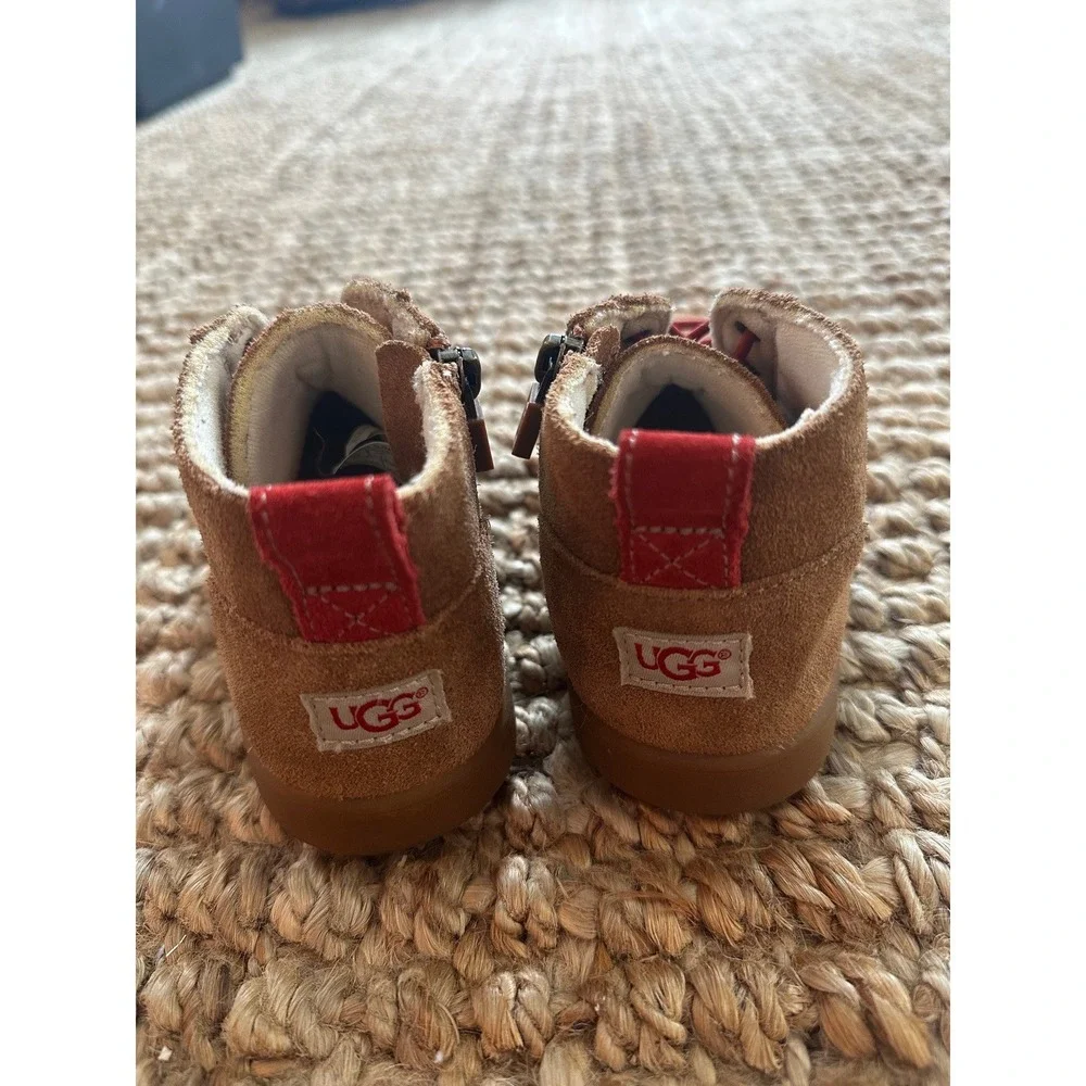 UGG Rennon II Toddler Chestnut Suede Chukka Boots Red‎ Laces 1097114T Size 12